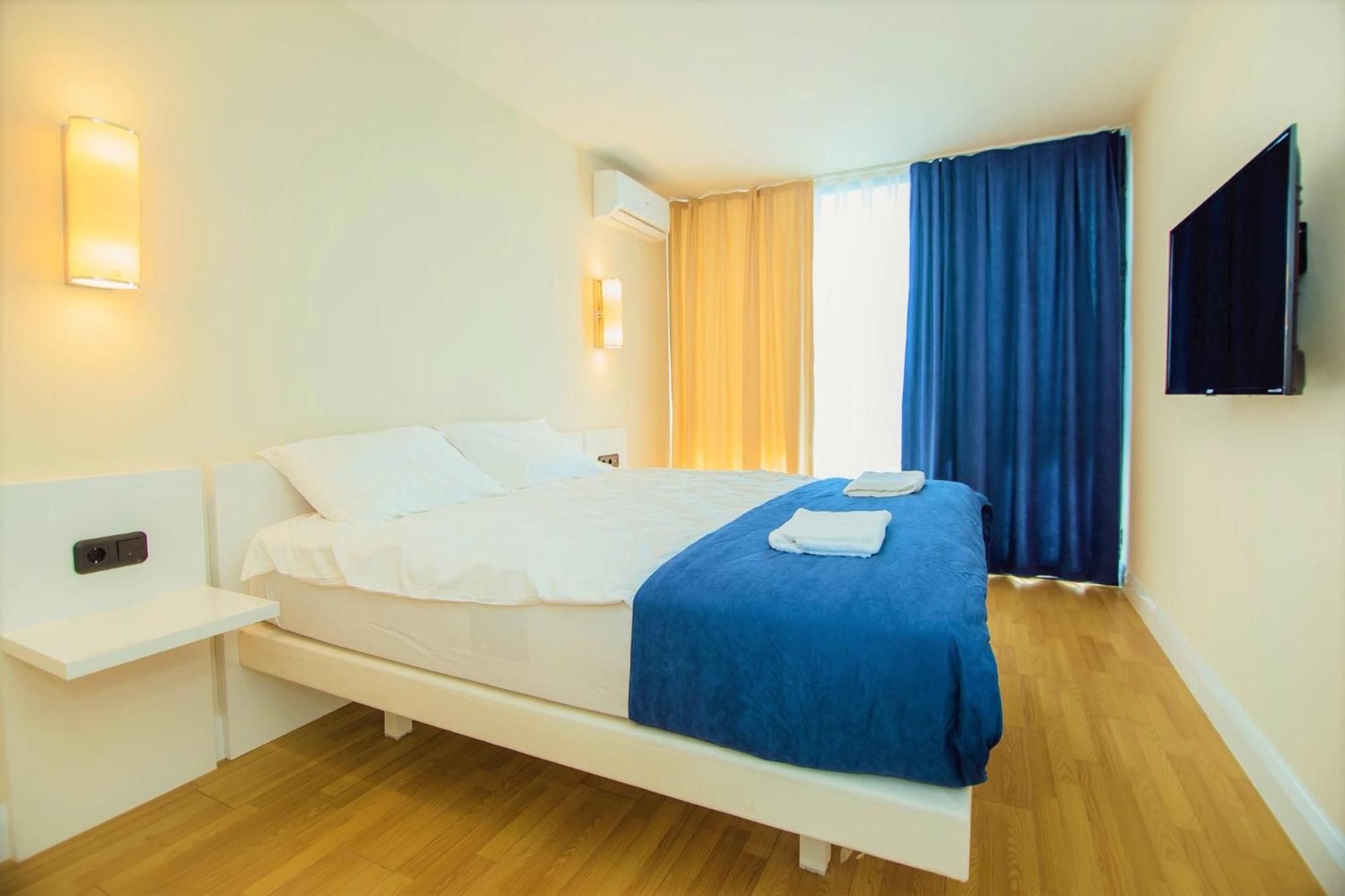 Orbi City Hotel With Sea View Batumi Exterior foto